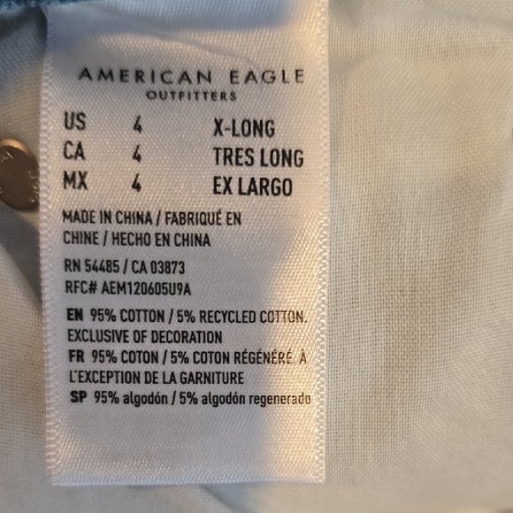 NWT American Eagle Outfitters Light Blue Skater Jeans - Picture 12 of 13